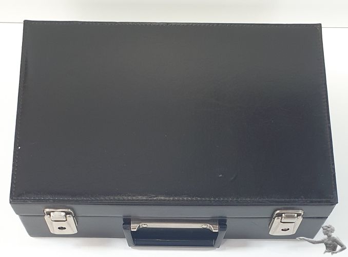 M&uuml;nzenkoffer, schwarz, mit 10 Tablaren f&uuml;r grosse & kleine M&uuml;nzen, ohne Schl&uuml;ssel, gebraucht